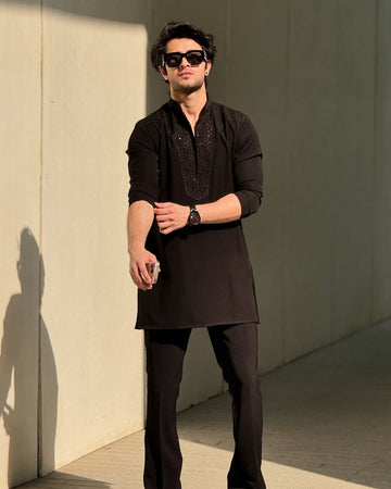 BLACK NECK EMBRODERIED KURTA AND PAJAMA