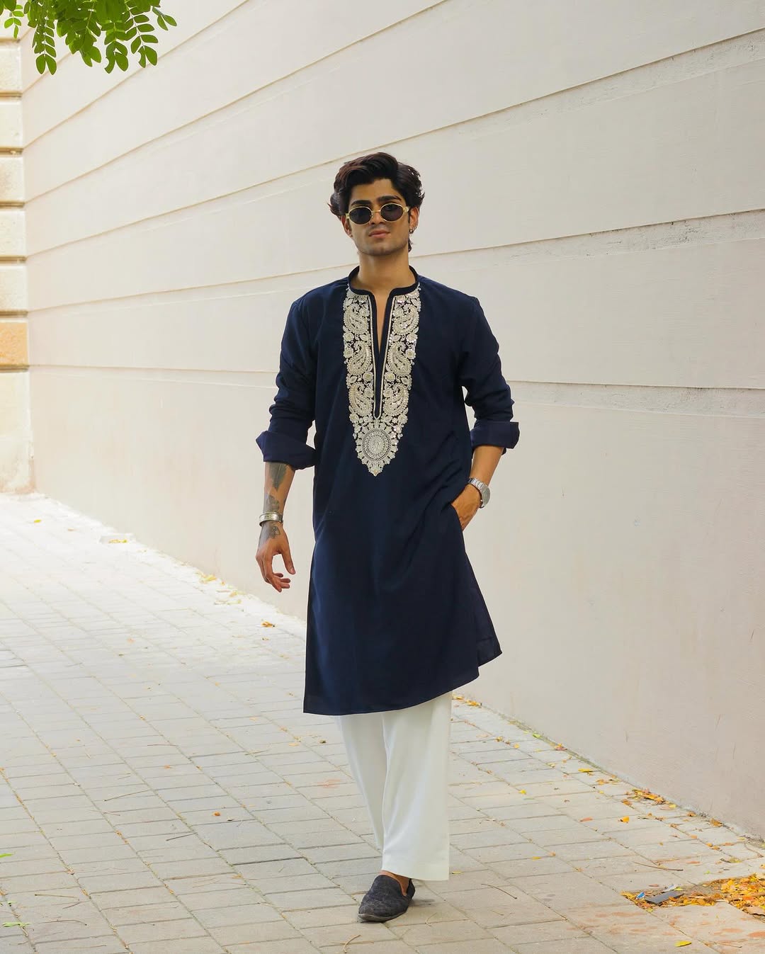 EMBROBLUE V NECK EMBROIDERED THRED KURTA WITH PAJMA