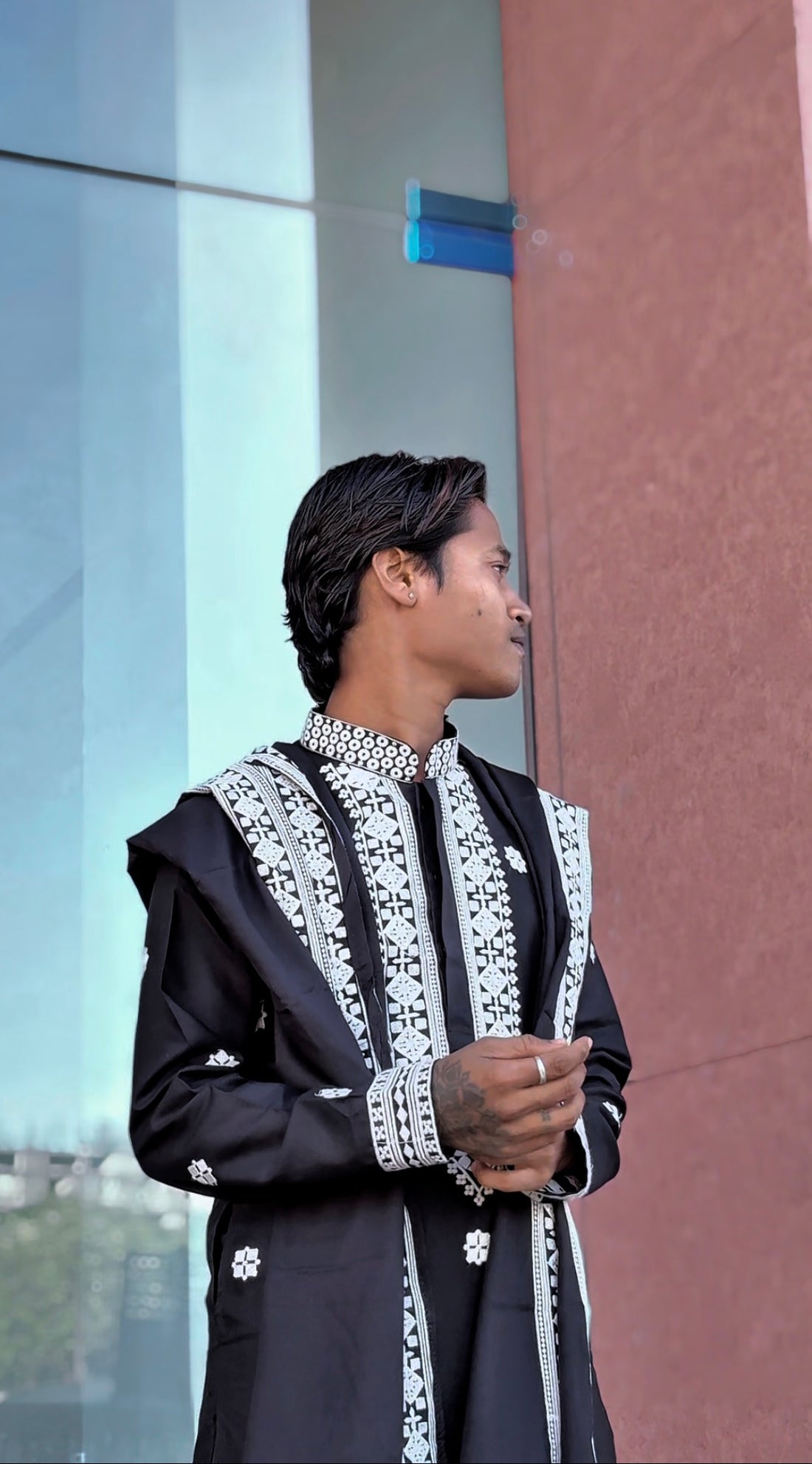 BLACK WHTE NECK EMBRODERD WORK KURTA SET